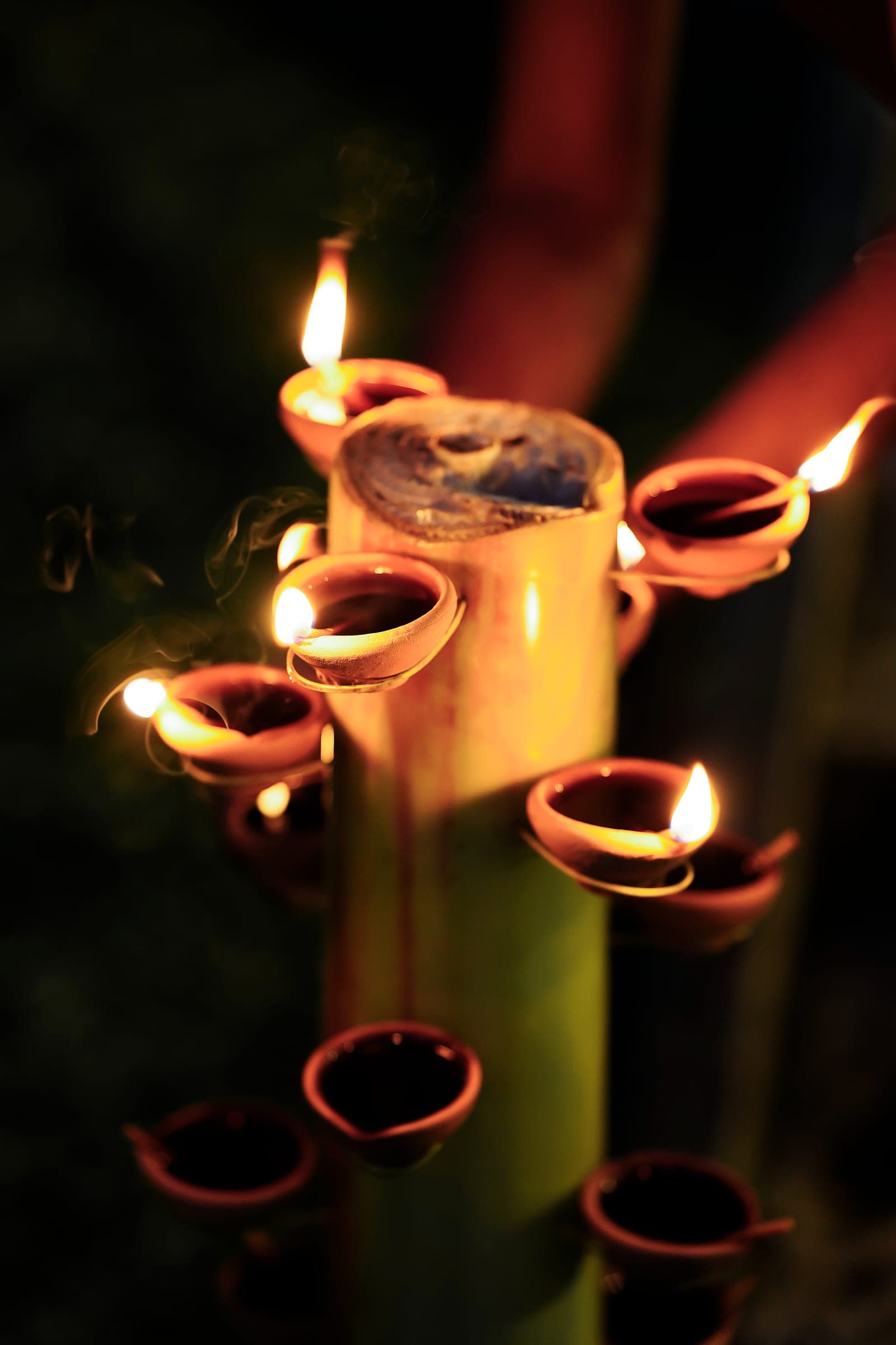 Performers, speakers and the audience at an evening event, photo 3 of 13