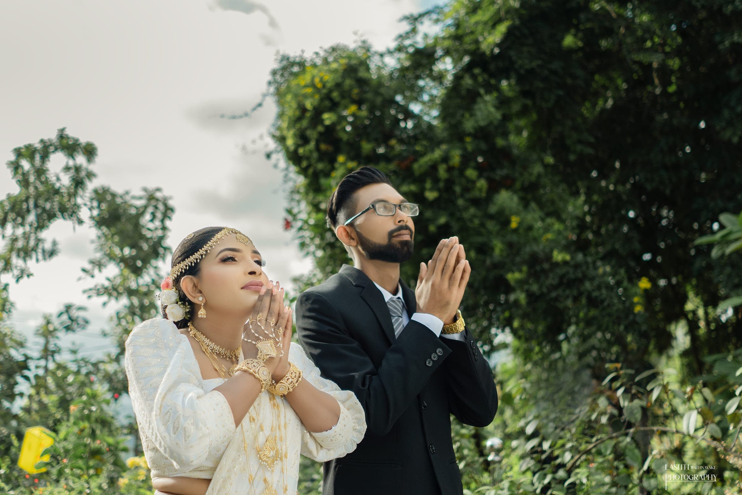 Mahesh and his bride on their wedding day in the hills, photo 13 of 24